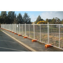 Temporary Fence Used for Crowd Control Barrier